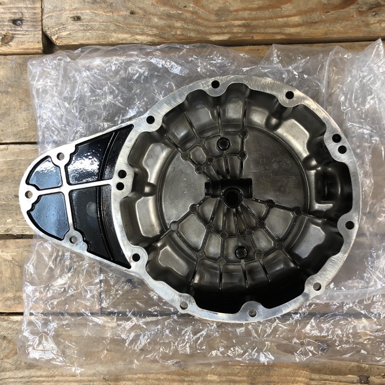 Indian Scout clutch cover - coated gloss black